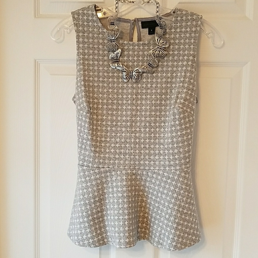 Worthington sleeveless peplum blouse